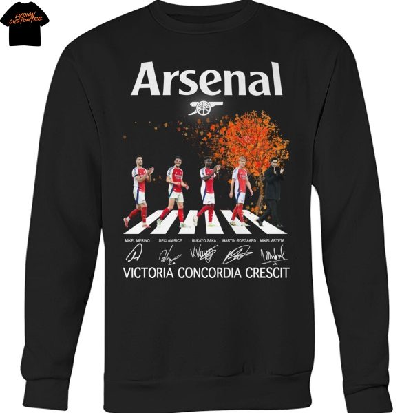 Arsenal Victoria Concordia Crescit Signature Unisex T-Shirt