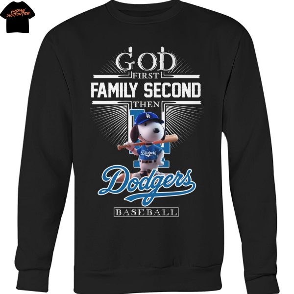 Snoopy God First Family Second Then Los Angeles Dodgers Baseball Unisex T-Shirt