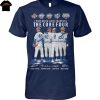 Real Women Love Baseball Smart Women Love The New York Yankees Signature Unisex T-Shirt
